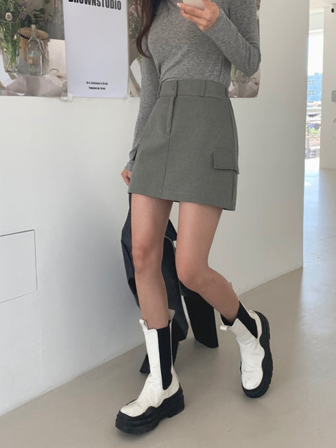 カジュアルカーゴミニスカート