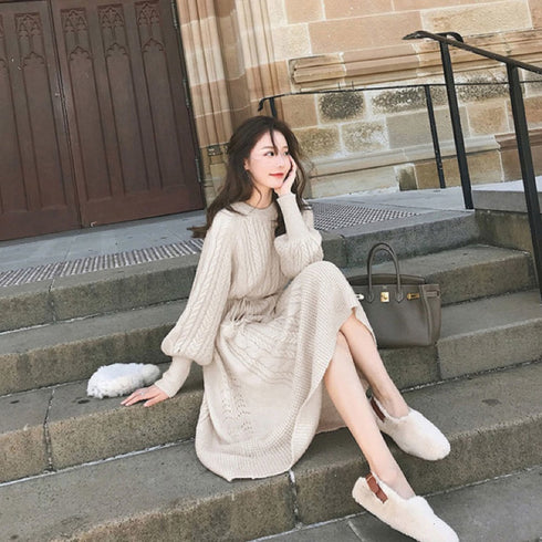 ぽんぽんリボンニットワンピ